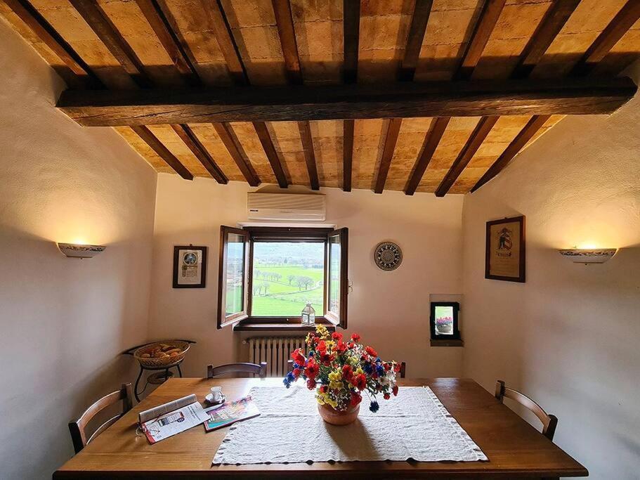 Вилла La Casa Di Monami Спелло Экстерьер фото